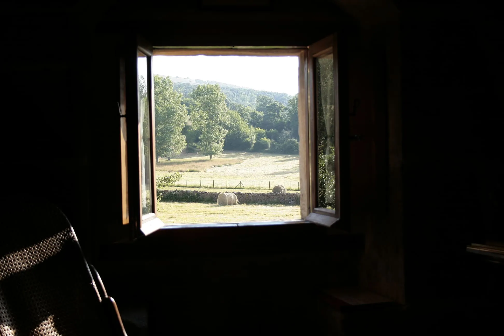 {{ $t('foto_habitacion')}}